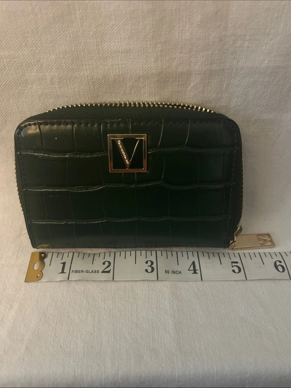 Victoria Secret Dark Green Croc-Embossed Zip Wallet with Gold Logo - Picture 3 of 7